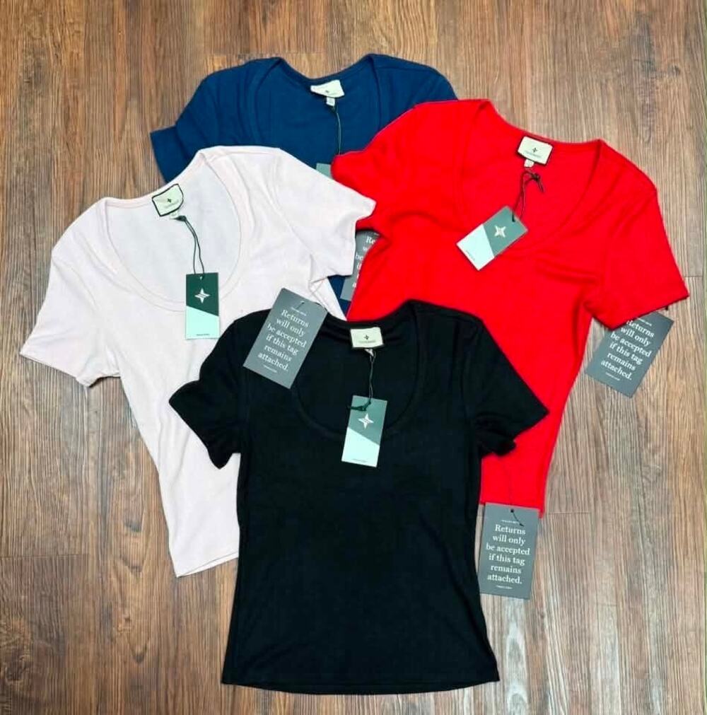 TUCKERNUCK Red Pointelle Tee Size XS NWT